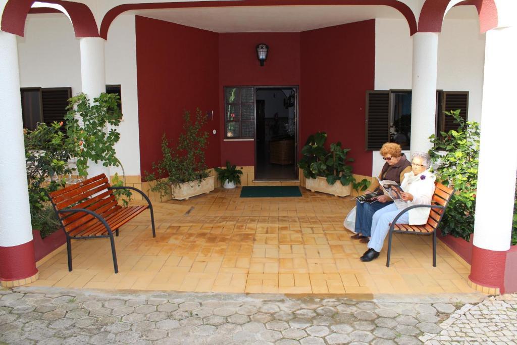 Apartamentos E Quartos Atalaia Sagres Chambre photo